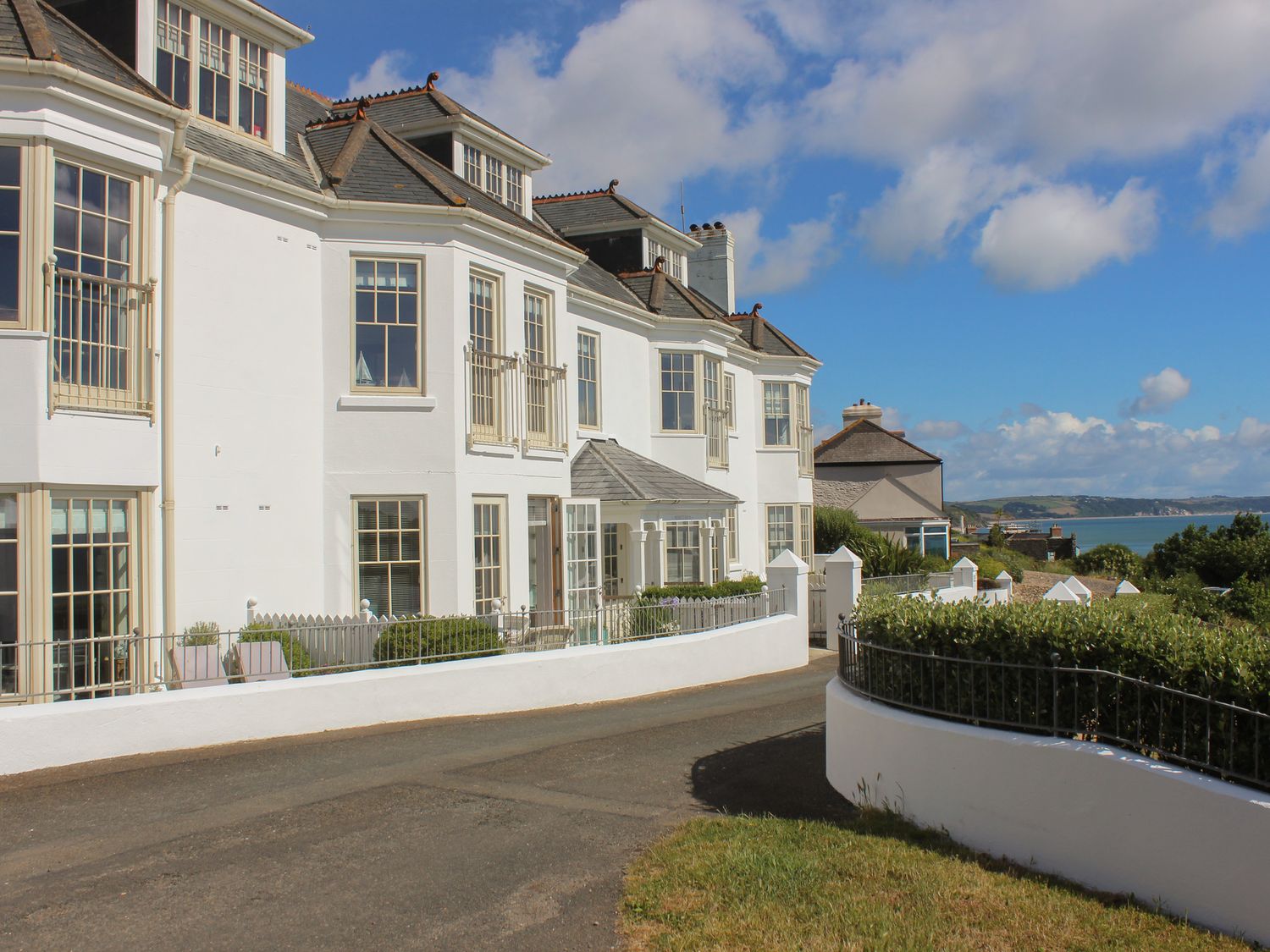 5 Prospect House                     photo 2