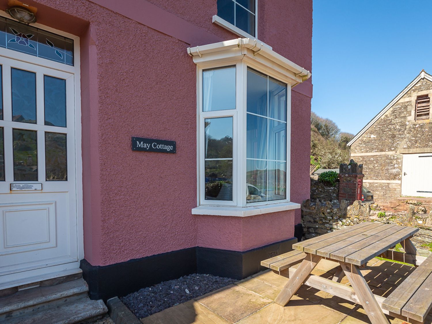 May Cottage                     photo 2