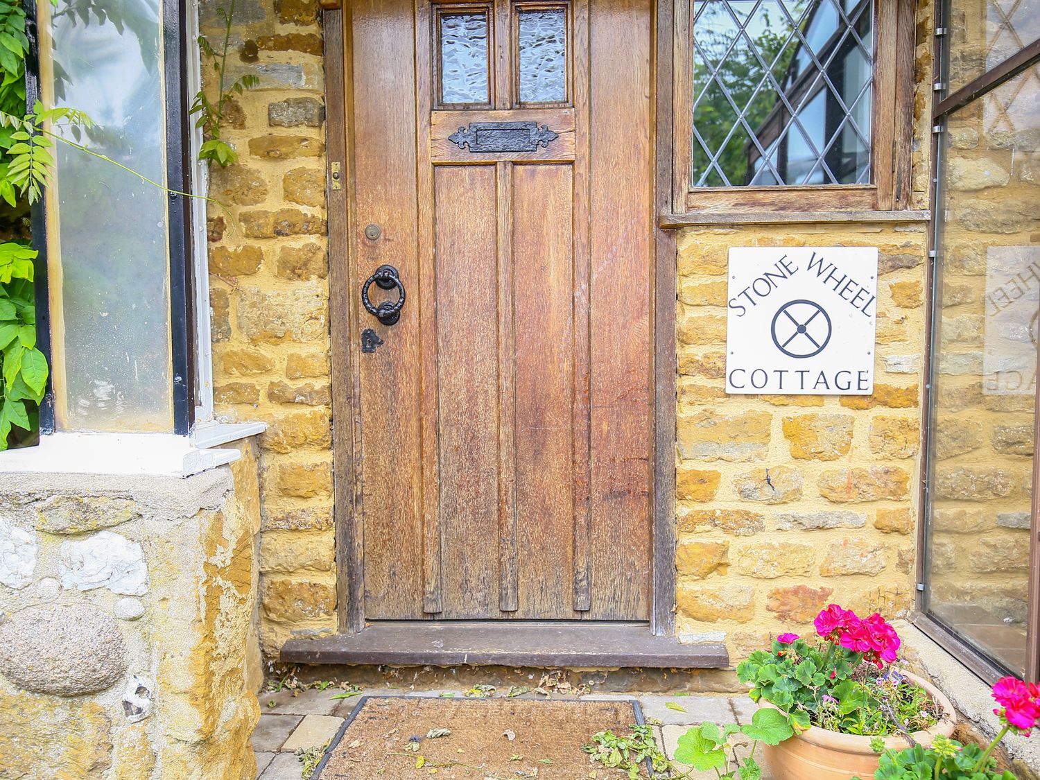Stone Wheel Cottage - Cotswolds - 996433 - photo 1
