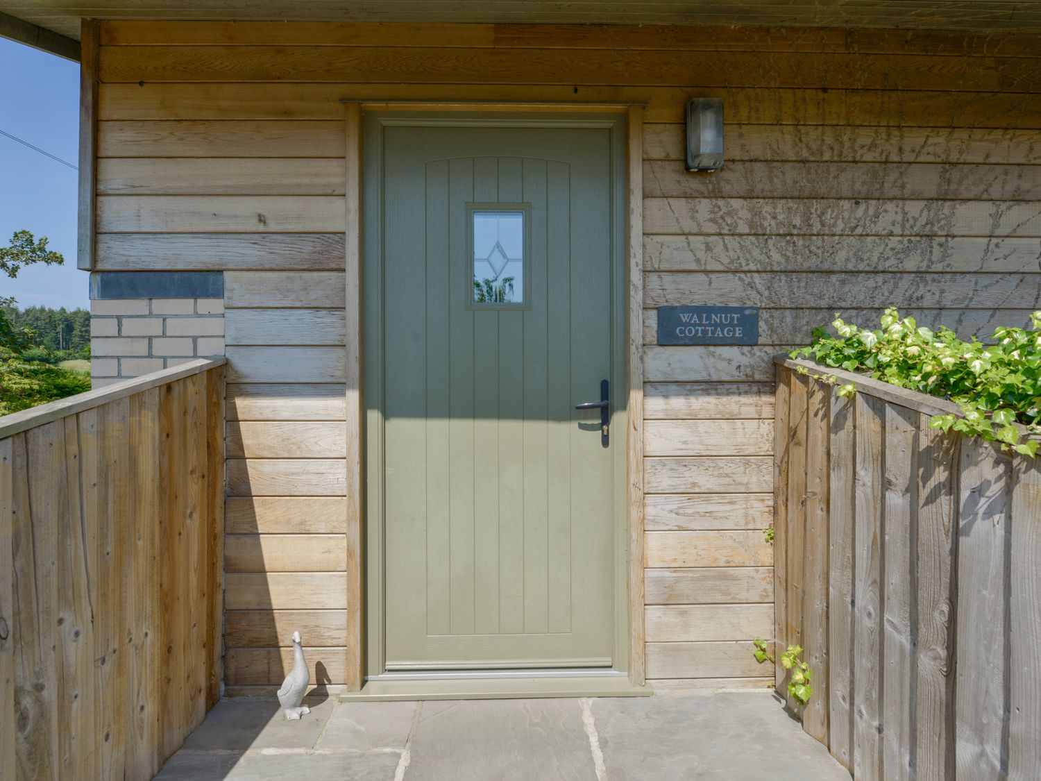 Walnut Cottage                     photo 2