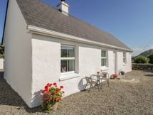 Tigh Mhicheal Phaidin photo 1