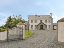 Redford View photo 1