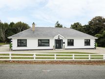 Gatehouse photo 1