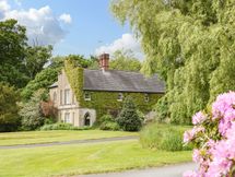 Scarvagh House photo 1