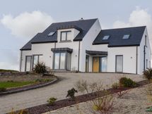 Moorhen House photo 1