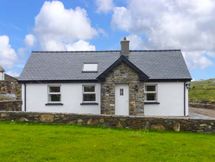 Farmhouse photo 1