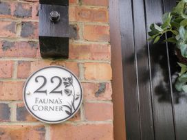 Fauna's Corner - North Yorkshire (incl. Whitby) - 1001107 - thumbnail photo 3