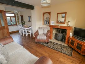 Eskside Cottage - North Yorkshire (incl. Whitby) - 1004449 - thumbnail photo 3