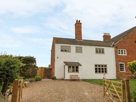 Warren House Cottage - Lincolnshire - 1004518 - thumbnail photo 2