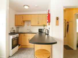 3 Dolphin Court - Devon - 1004903 - thumbnail photo 14
