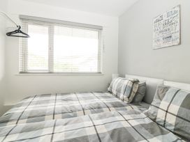 3 Dolphin Court - Devon - 1004903 - thumbnail photo 23