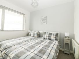 3 Dolphin Court - Devon - 1004903 - thumbnail photo 24