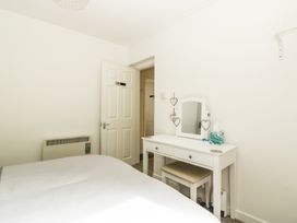 3 Dolphin Court - Devon - 1004903 - thumbnail photo 26