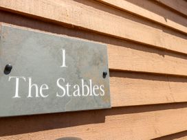 1 The Stables - Isle of Wight & Hampshire - 10062 - thumbnail photo 3