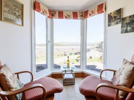 Bay View Apartment - North Wales - 1006438 - thumbnail photo 2