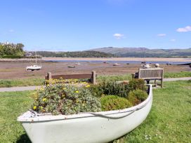 Bay View Apartment - North Wales - 1006438 - thumbnail photo 30