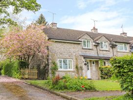 Cherry Tree Cottage - Peak District - 1006490 - thumbnail photo 1