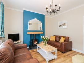Benjamin Cottage - North Yorkshire (incl. Whitby) - 1006541 - thumbnail photo 4