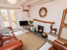 Bramble Cottage - North Yorkshire (incl. Whitby) - 1007125 - thumbnail photo 3