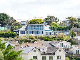 Blue Bay Beach House - Cornwall - 1007604 - thumbnail photo 1