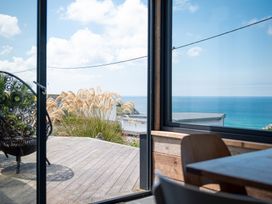 Blue Bay Beach House - Cornwall - 1007604 - thumbnail photo 15