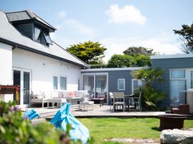 Blue Bay Beach House - Cornwall - 1007604 - thumbnail photo 79