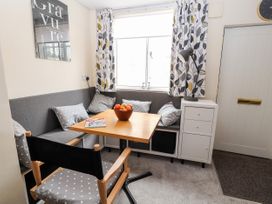 Tower View Cottage - North Wales - 1007949 - thumbnail photo 9