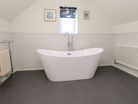 Cae Gallt - Anglesey - 1008754 - thumbnail photo 32