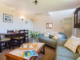 Tan Twr Farm Cottage - Anglesey - 1009025 - thumbnail photo 6