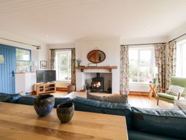 Lough View Cottage - County Donegal - 1009314 - thumbnail photo 14