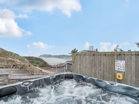 A hot tub overlooking the landscape at Ty Mawr, Great Orme in Llandudno