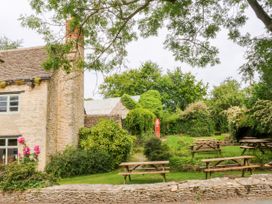 Easter Cottage - Cotswolds - 1009854 - thumbnail photo 46