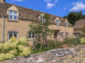 Easter Cottage - Cotswolds - 1009854 - thumbnail photo 1