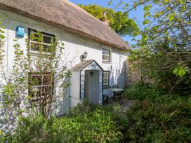 The Thatched Cottage - Cornwall - 1010677 - thumbnail photo 3