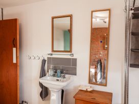 16 St. Sepulchre Street - North Yorkshire (incl. Whitby) - 1011554 - thumbnail photo 24