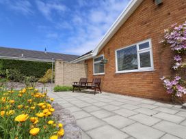 Little Orme Bungalow - North Wales - 1011859 - thumbnail photo 3