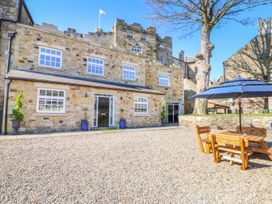 Castle keep at Stanhope Castle - Yorkshire Dales - 1011973 - thumbnail photo 1