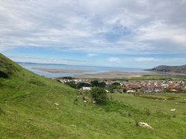 Sunset Sands - North Wales - 1011988 - thumbnail photo 28