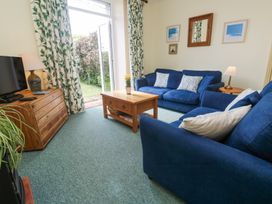 Old Chapel Cottage - Cornwall - 1012608 - thumbnail photo 3