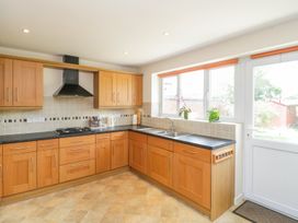 27 Wick Lane - Dorset - 1012793 - thumbnail photo 13