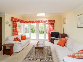 27 Wick Lane - Dorset - 1012793 - thumbnail photo 6