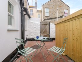 Alice Cottage - Cornwall - 1013740 - thumbnail photo 23
