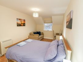 Marina Apartment - North Yorkshire (incl. Whitby) - 1015243 - thumbnail photo 10