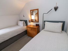 Ty'r Winllan - South Wales - 1015980 - thumbnail photo 18