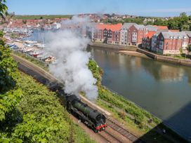 Quayside Haven - North Yorkshire (incl. Whitby) - 1016636 - thumbnail photo 25