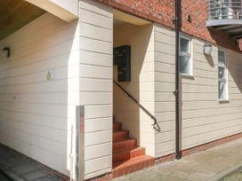 12 Woodsmill Quay - North Yorkshire (incl. Whitby) - 1017553 - thumbnail photo 4