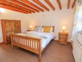 Old Hall Barn 3 - Shropshire - 1017755 - thumbnail photo 15