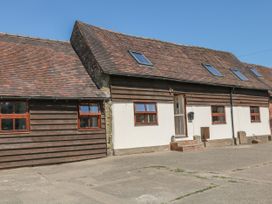 Old Hall Barn 3 - Shropshire - 1017755 - thumbnail photo 1