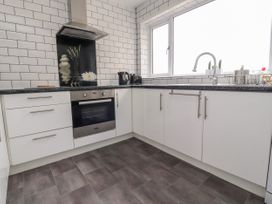 The Beach House - Lake District - 1018500 - thumbnail photo 5