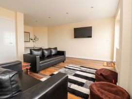 The Beach House - Lake District - 1018500 - thumbnail photo 3